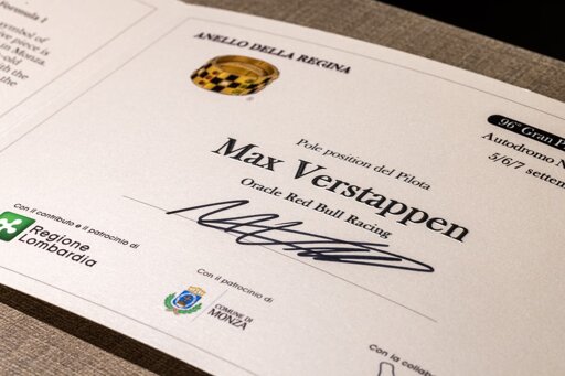 Certificate signed by Max Verstappen · 2025 edition