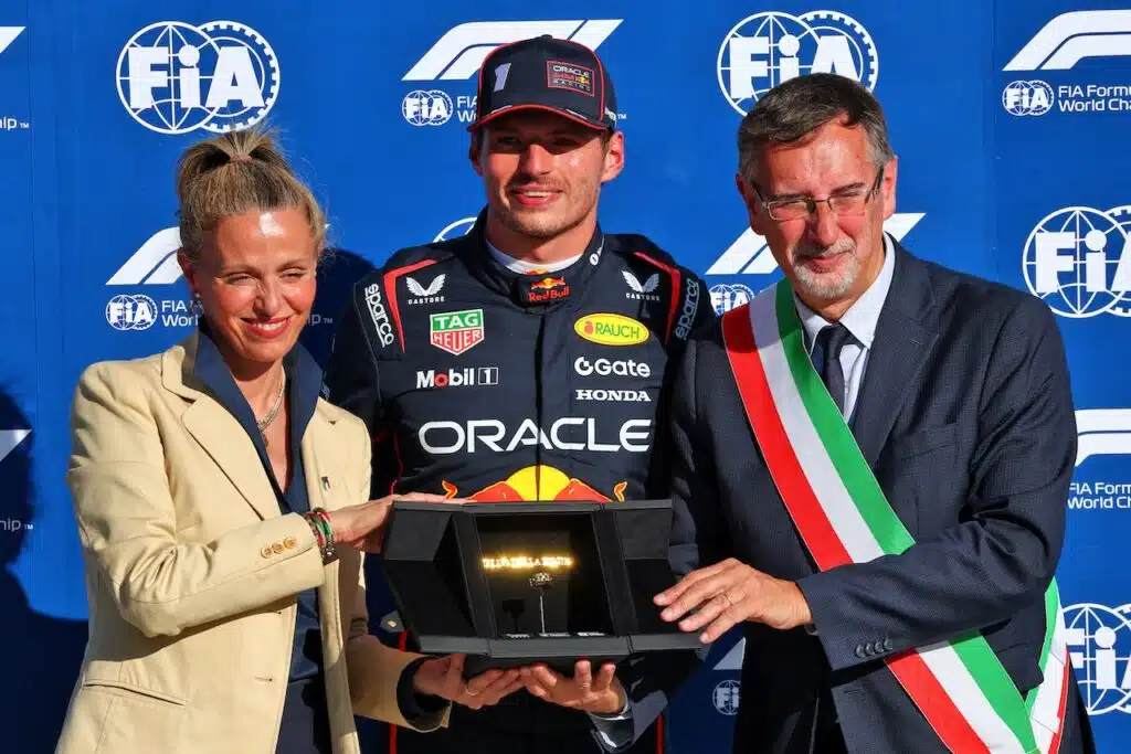 Max Verstappen with L’Anello della Regina®